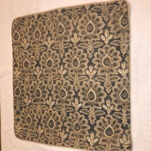 Pottery Barn Embroidered/Tapestry Pillow Cover with linen back, Blue and Tan,EUC